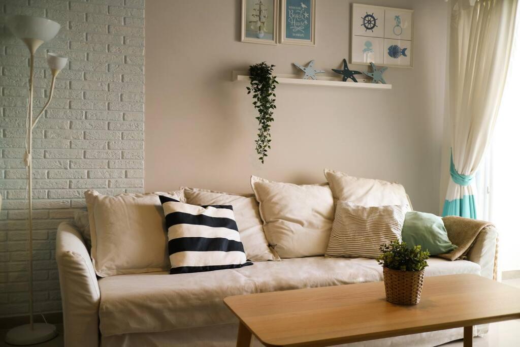 Caesar Vitus Apartment *